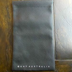 Quay Australia Sleeve Sunglass Case